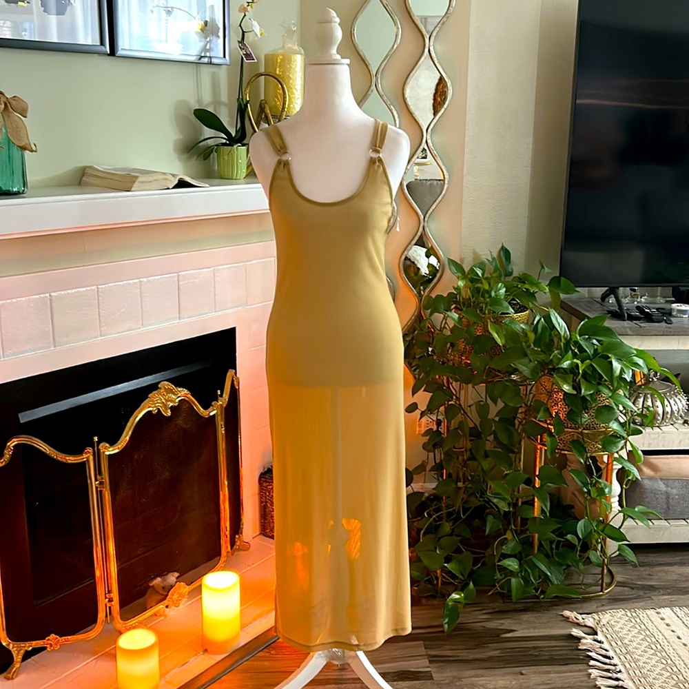 Mynad Elegant Gold Metallic Dress